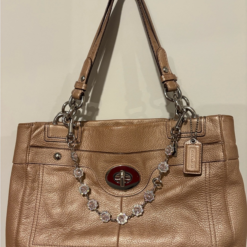 Authentic 2011 Coach Tan/Gold Metallic Leather Shoulder Bag F16531